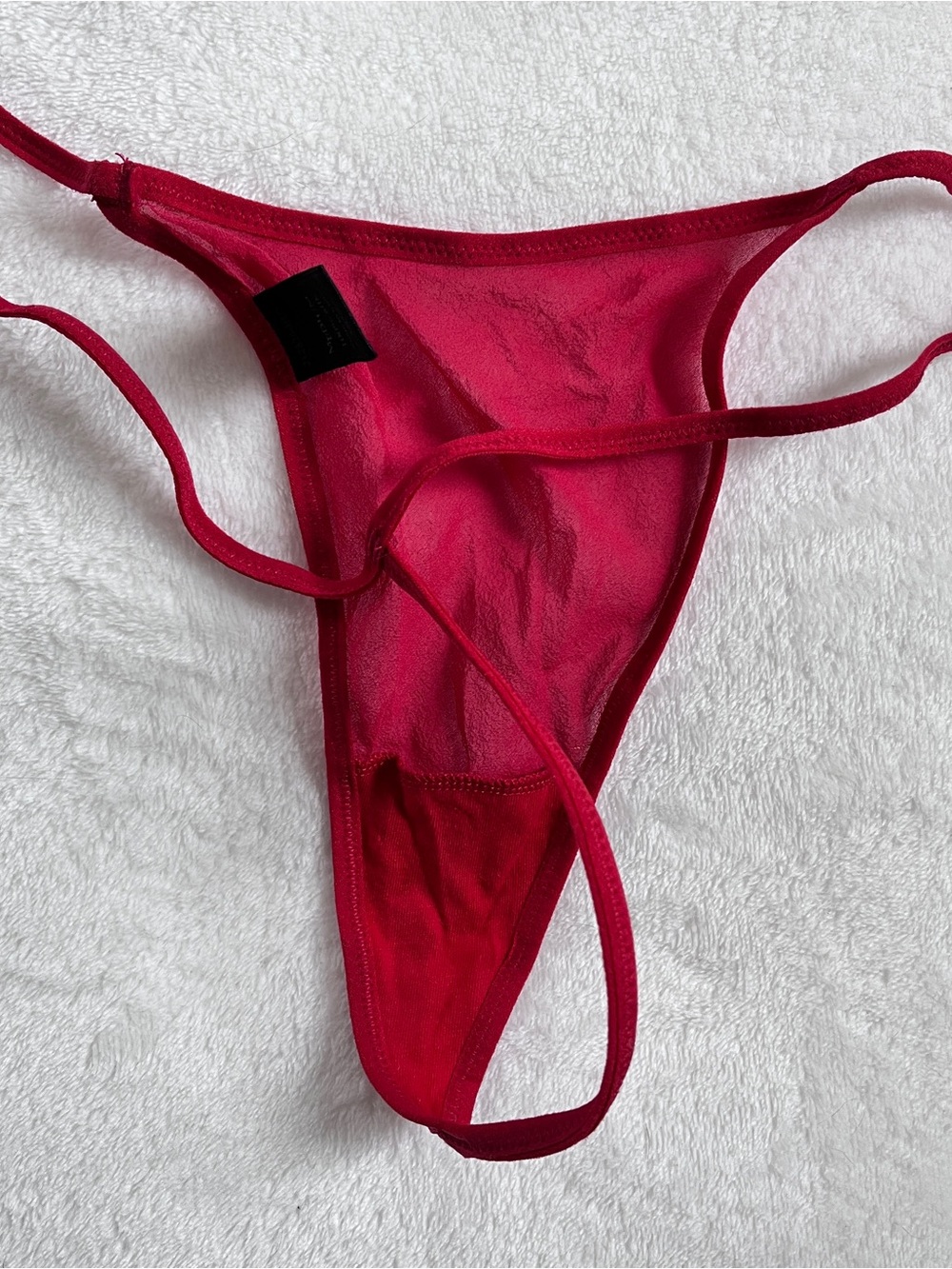 Victoria Secret Vintage y2k V-String panty Thong Medium Red 100% Silk - Picture 5 of 6